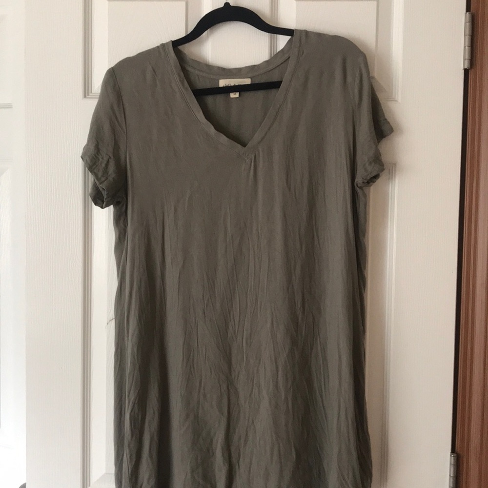 T-shirt dress
